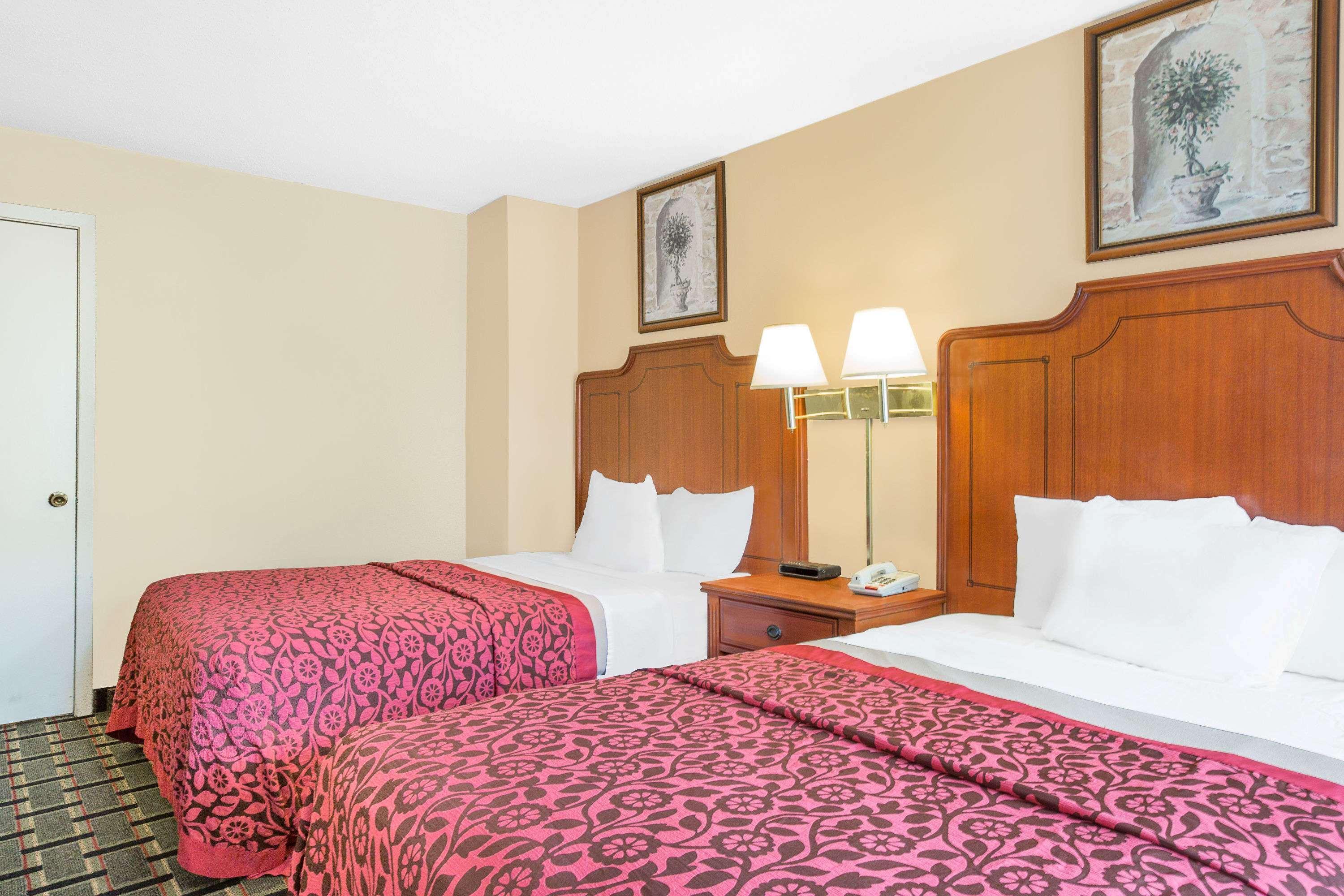 Meridian Inn Hotel Ngoại thất bức ảnh